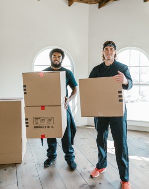 2 guys moving